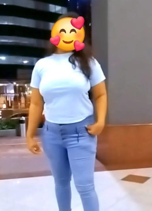 New cute lady in KAndy මහනුවර ( Rs 5000/-)