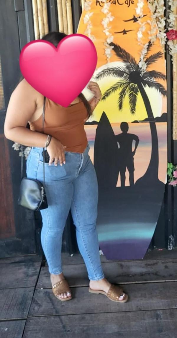 REAL GENUiNE FULL   SERVICES & LIVE SHOWS