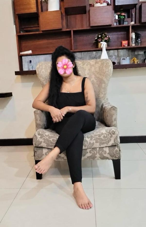 🛑Dancing Academy student Girl in Dehiwala. Am puja 🟣நான் திரிஷா, திருமணமாகாத, அழகான பெண். ஒரு நடனப் பயிற்சிப் பள்ளியில் படித்து வருகிறேன். 🔷 தெஹிவலா, வெல்லவத்தை📍  22 years old (unmarried)   🌹6000/-  Full service