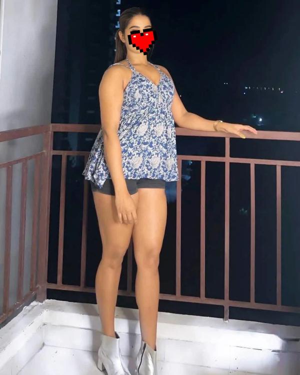FULL BODY MASSAGE & FULL SERVICE ROMANTIC OPPORTUNITY GIRL FRIEND EXPERIENCE